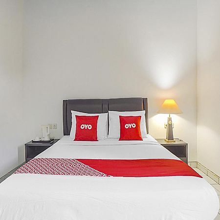 Oyo Life 90589 Palem Garden Hotel Tulungagung Exterior foto